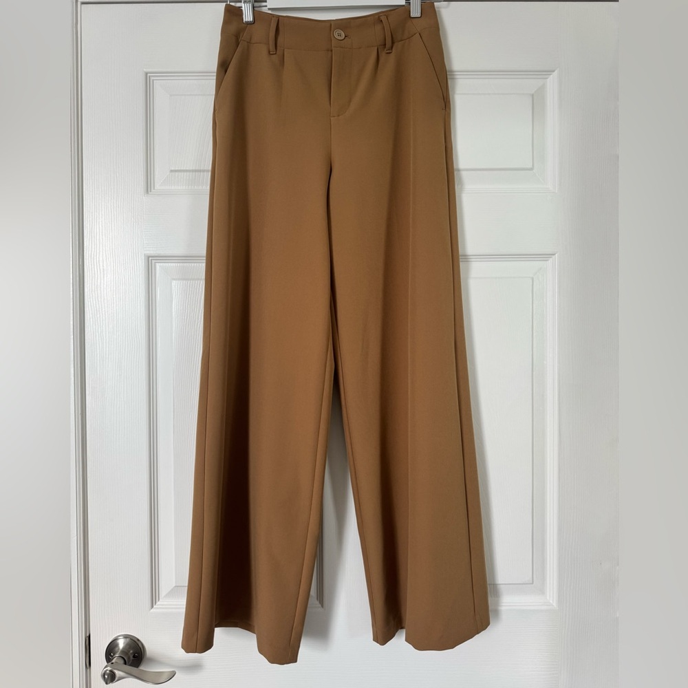 NWOT Tan Wide Leg Women's Pants
